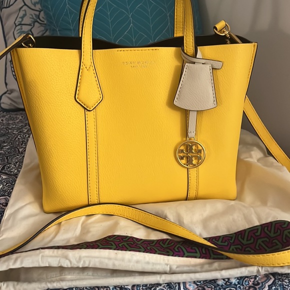 Tory Burch Handbags - Tory Burch Purse